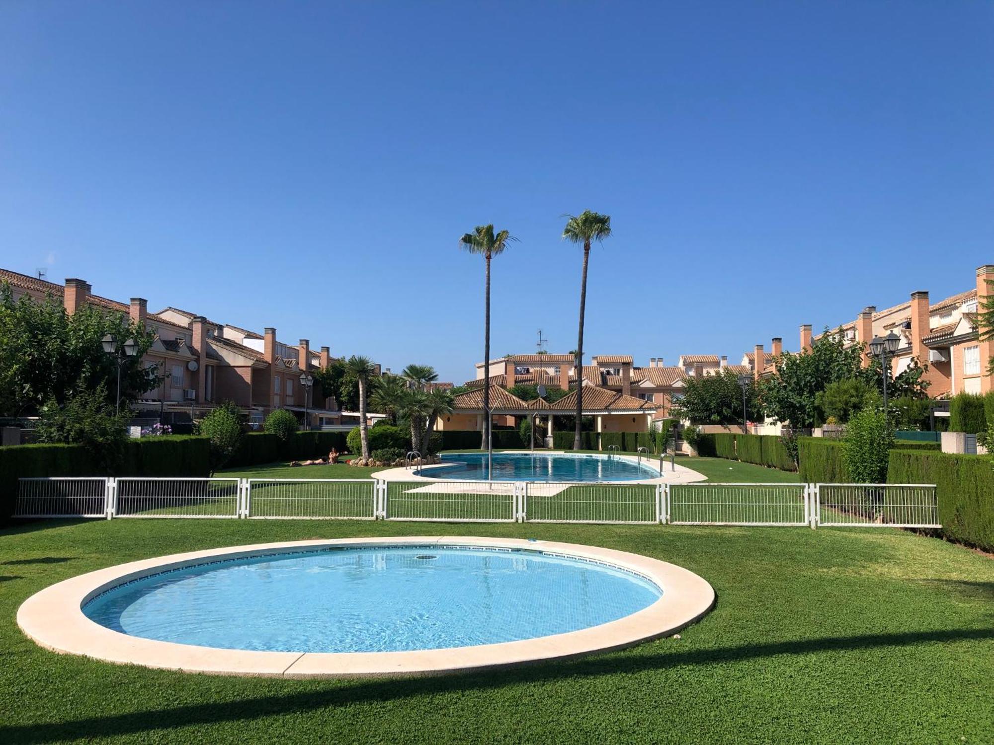 Adosado Para Familias Al Lado De La Playa, Con Piscina Castellón de la Plana Extérieur photo