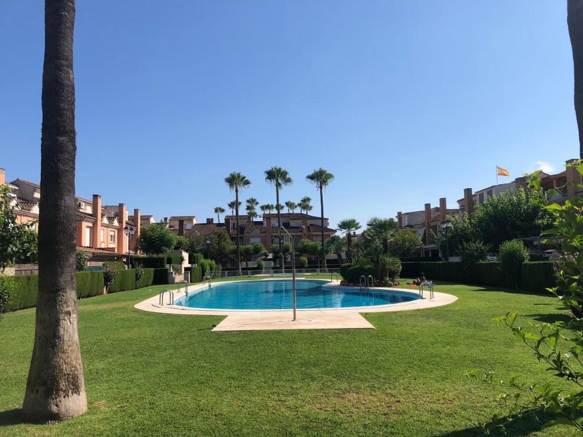 Adosado Para Familias Al Lado De La Playa, Con Piscina Castellón de la Plana Extérieur photo